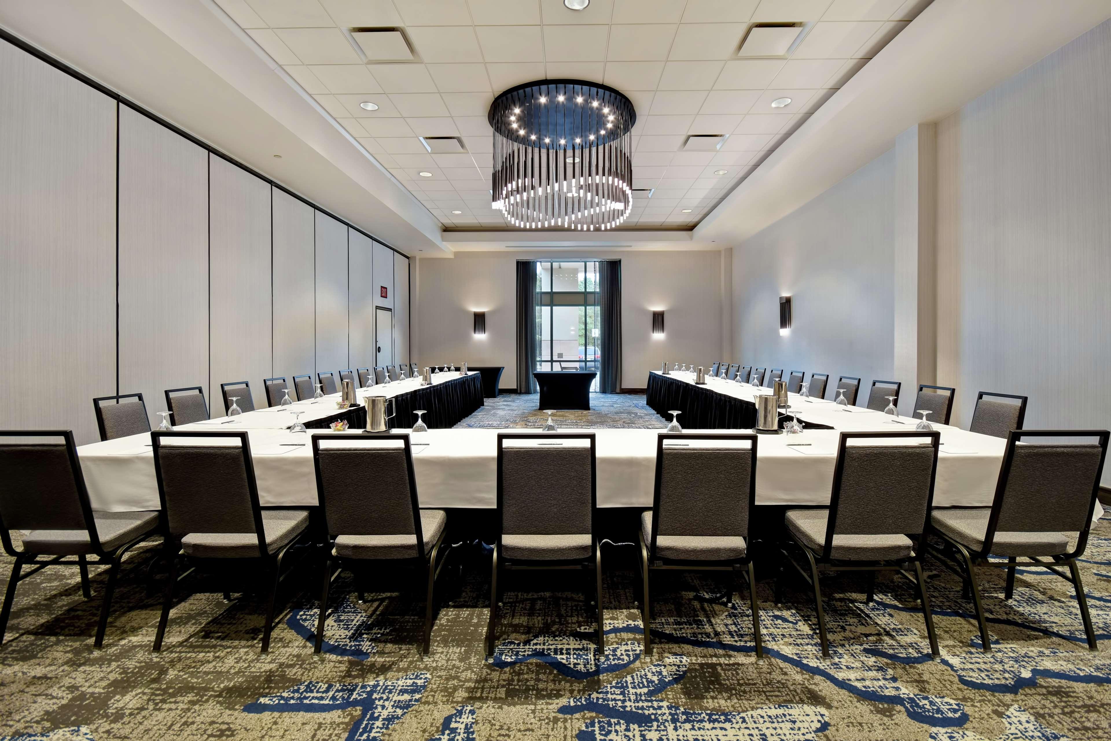 Embassy Suites By Hilton Raleigh Durham Research Triangle Cary Eksteriør billede