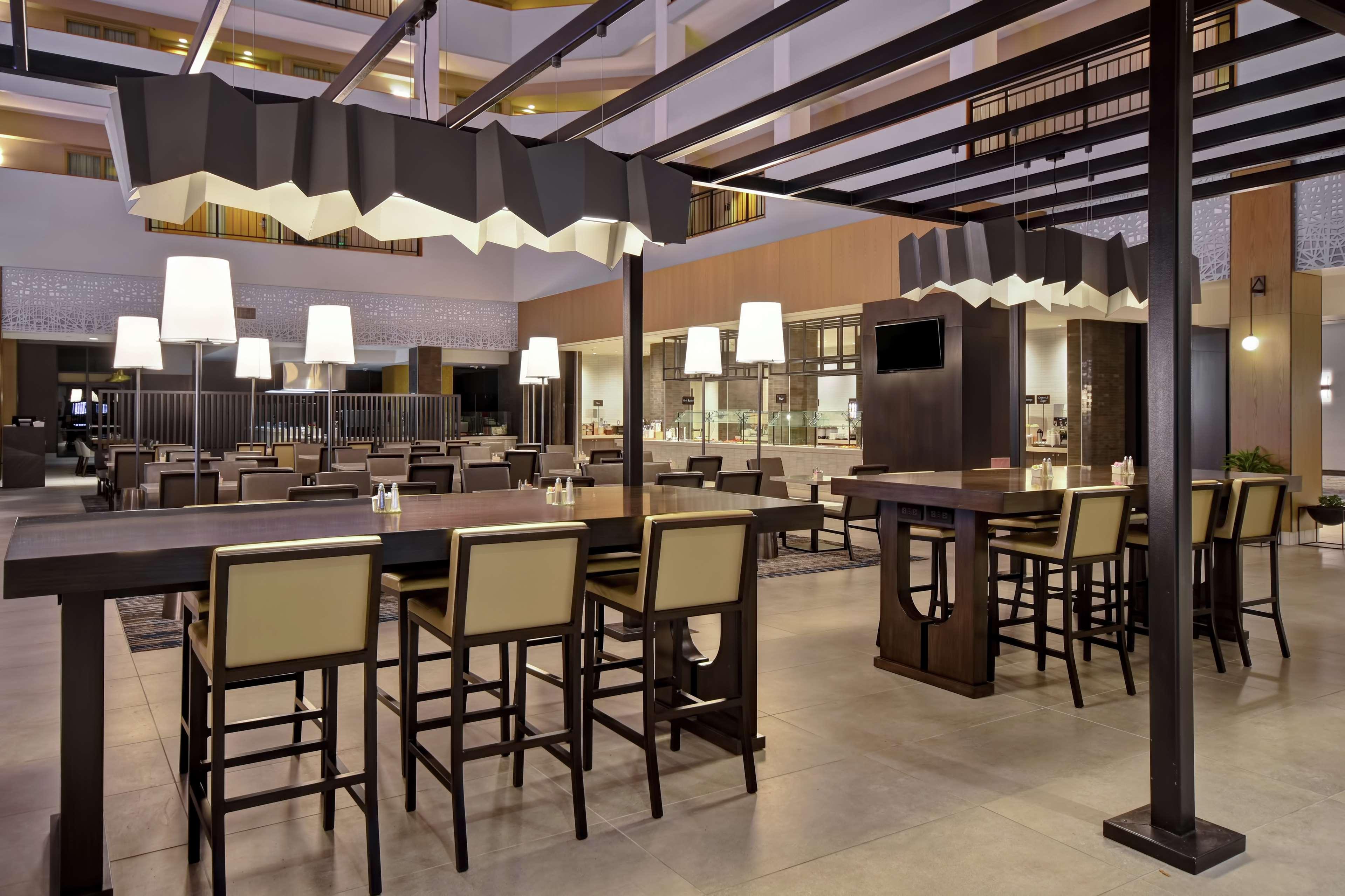 Embassy Suites By Hilton Raleigh Durham Research Triangle Cary Eksteriør billede