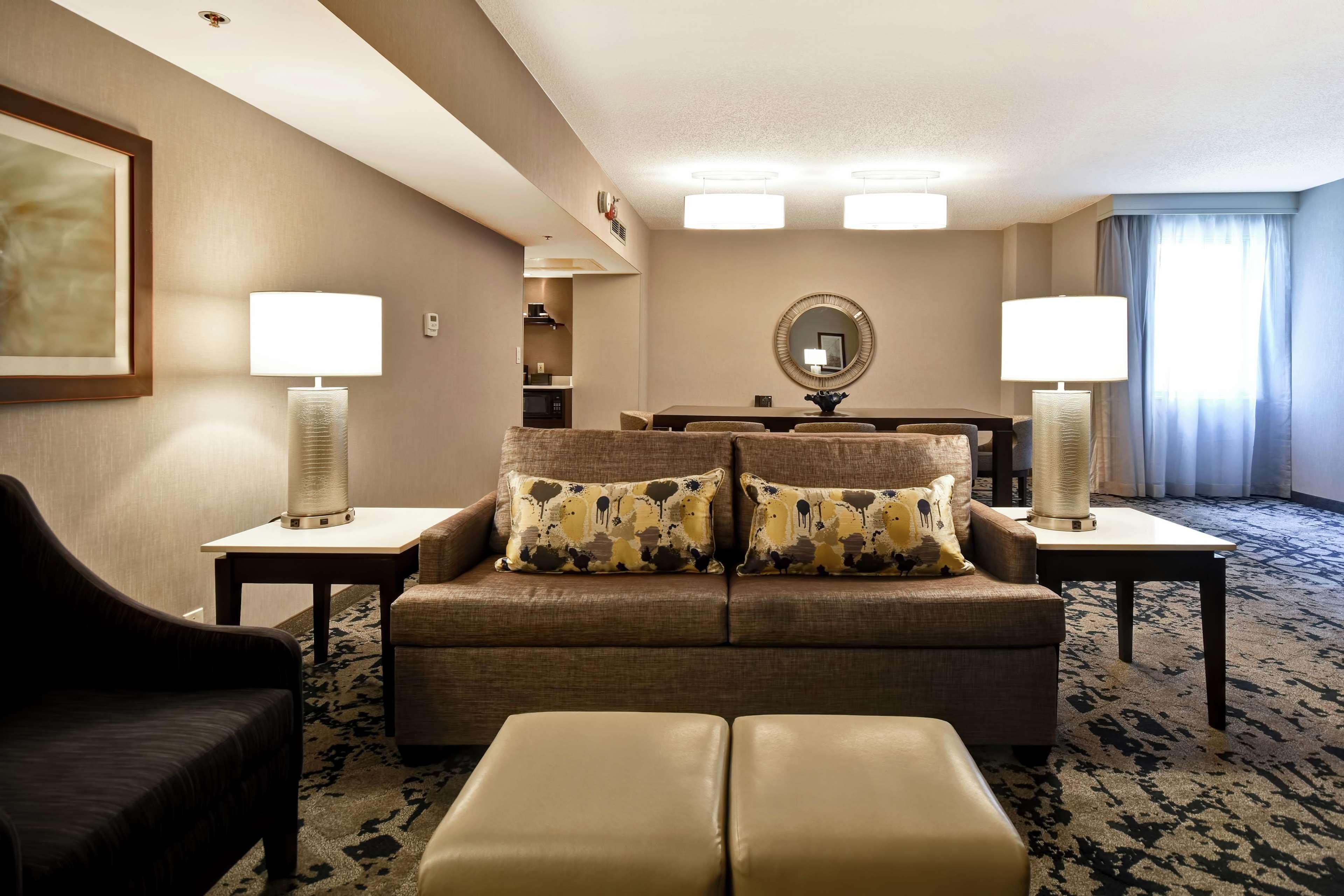 Embassy Suites By Hilton Raleigh Durham Research Triangle Cary Eksteriør billede