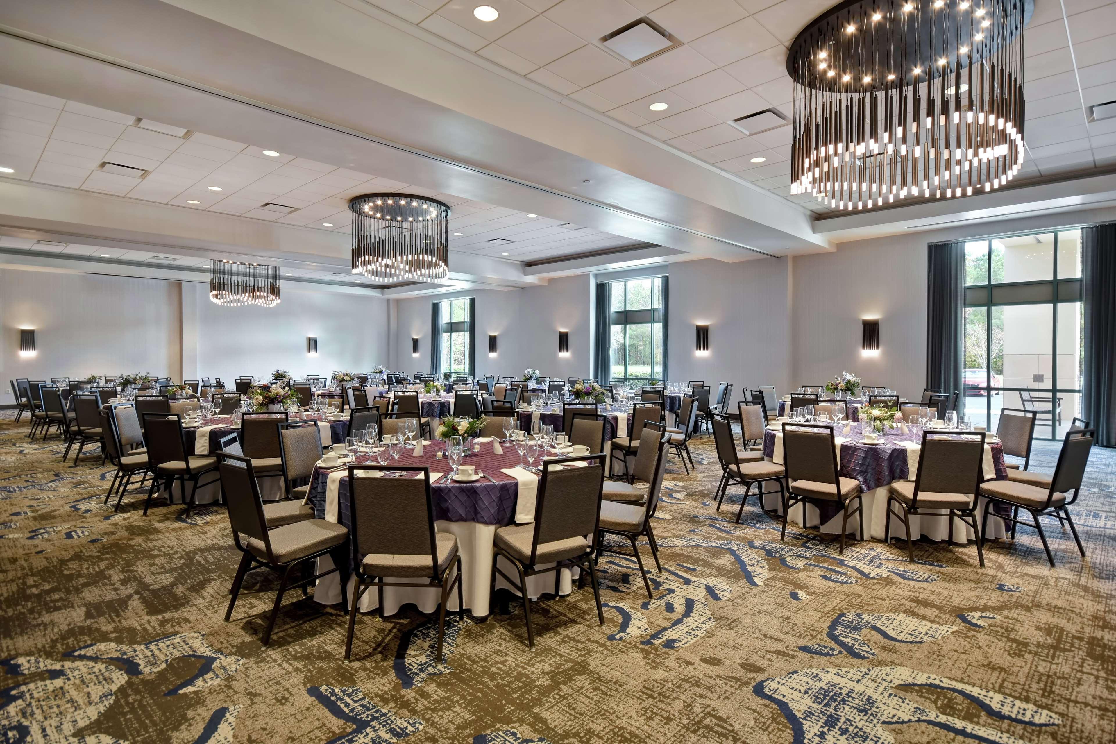 Embassy Suites By Hilton Raleigh Durham Research Triangle Cary Eksteriør billede
