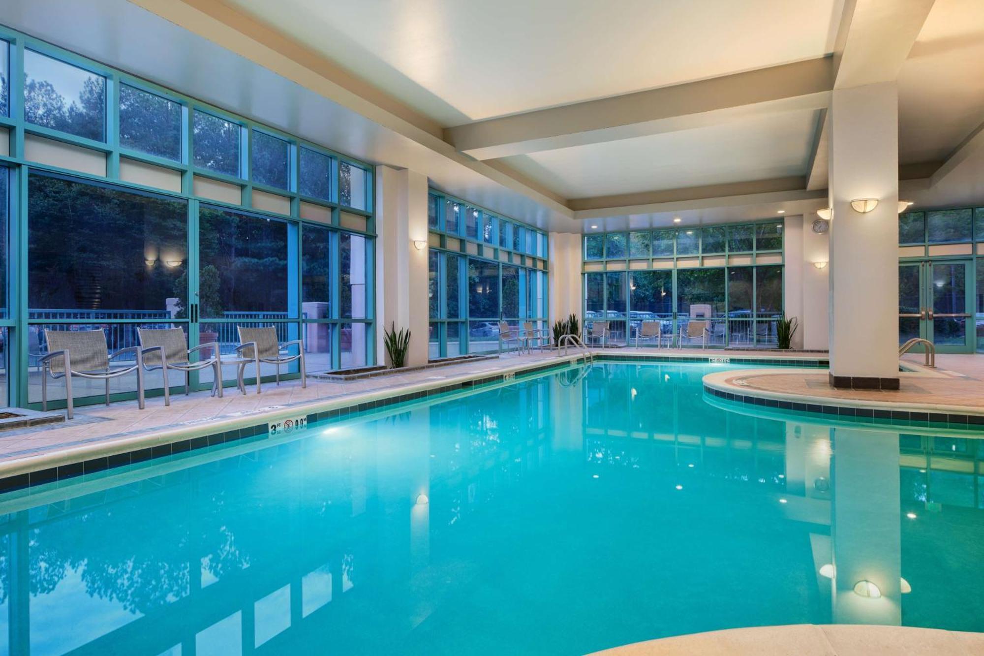 Embassy Suites By Hilton Raleigh Durham Research Triangle Cary Eksteriør billede