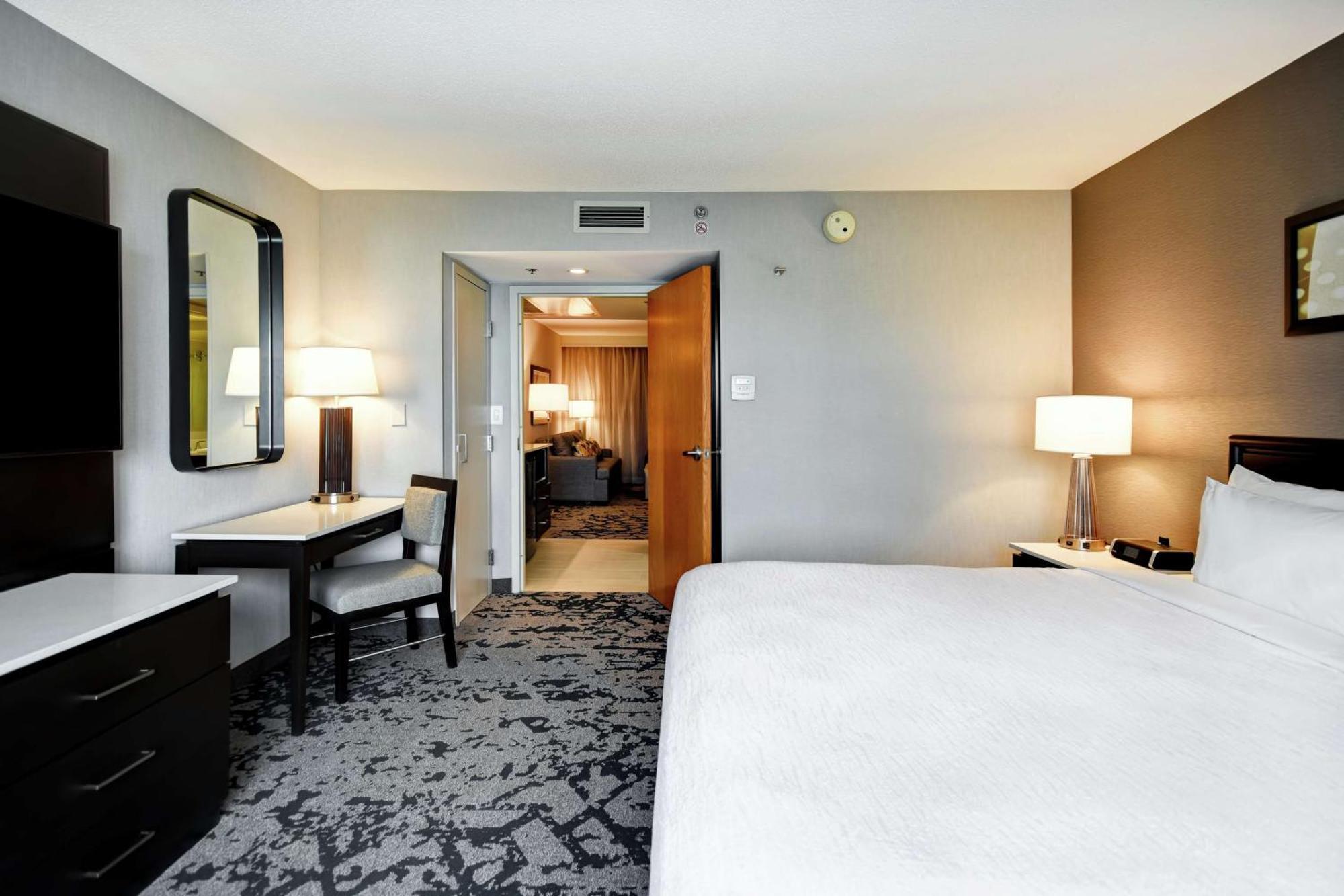 Embassy Suites By Hilton Raleigh Durham Research Triangle Cary Eksteriør billede