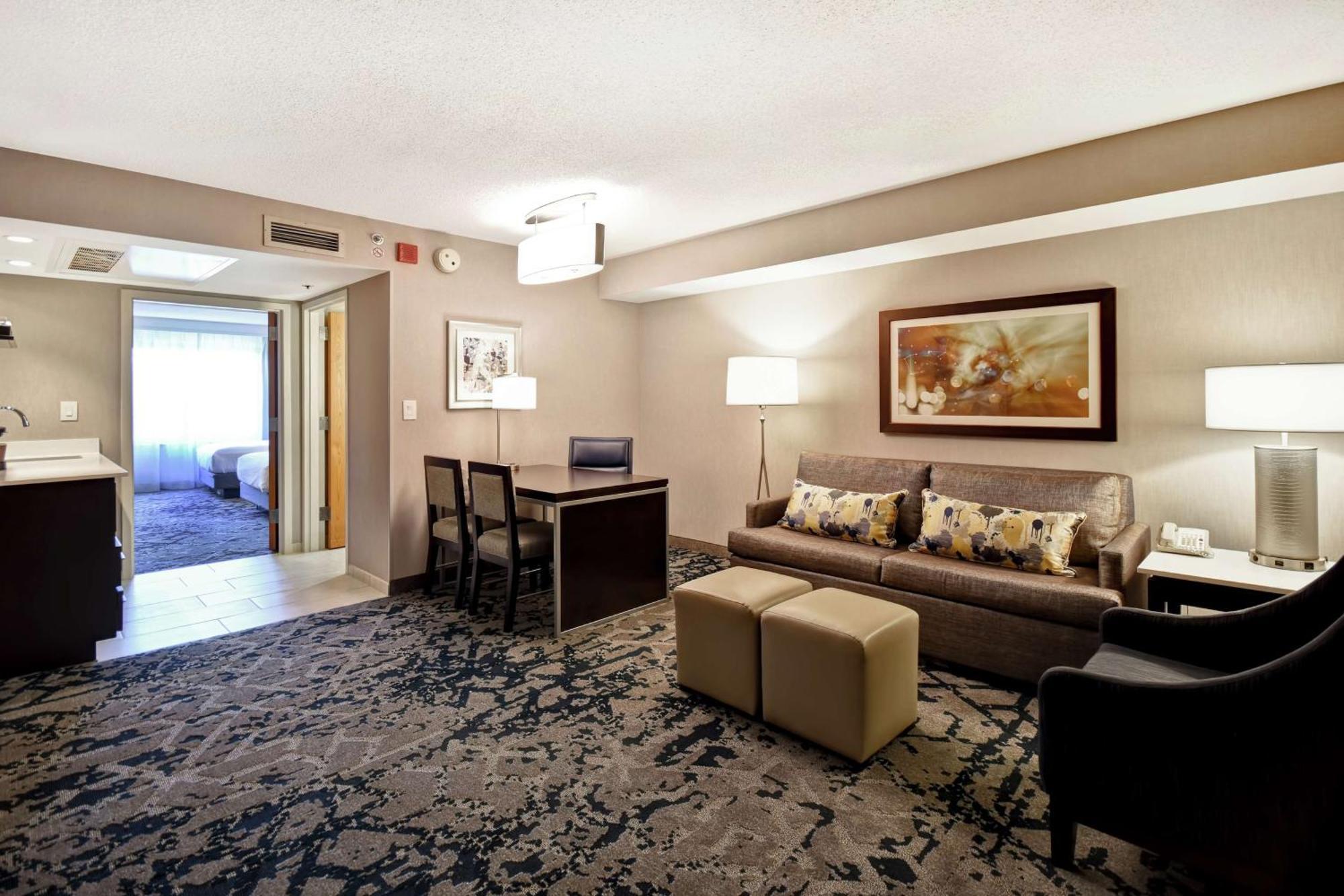Embassy Suites By Hilton Raleigh Durham Research Triangle Cary Eksteriør billede